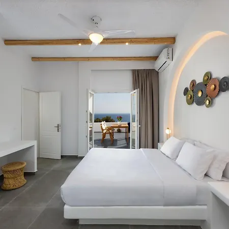 α Peaceful Seafront Escape In Santorini- Sonus Mare * Vourvoúlos
