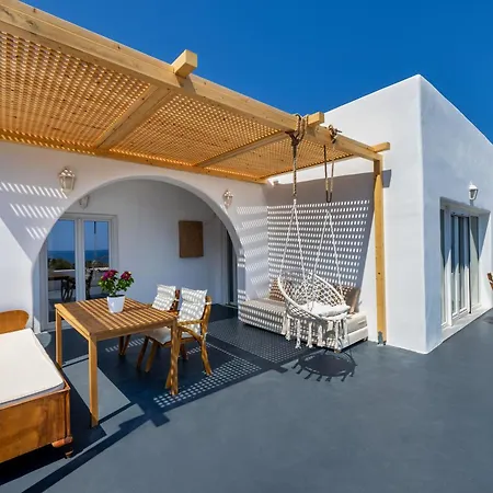 Villa α Peaceful Seafront Escape In Santorini- Sonus Mare