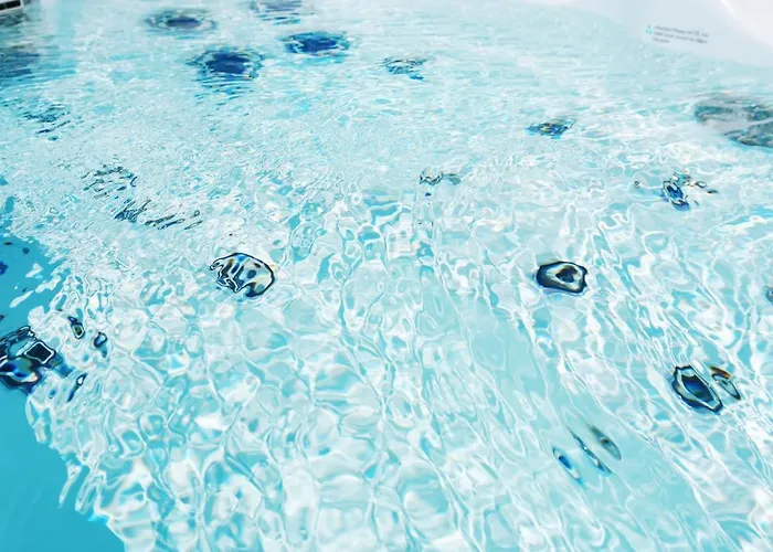 α Peaceful Seafront Escape In Santorini- Sonus Mare Vourvoúlos