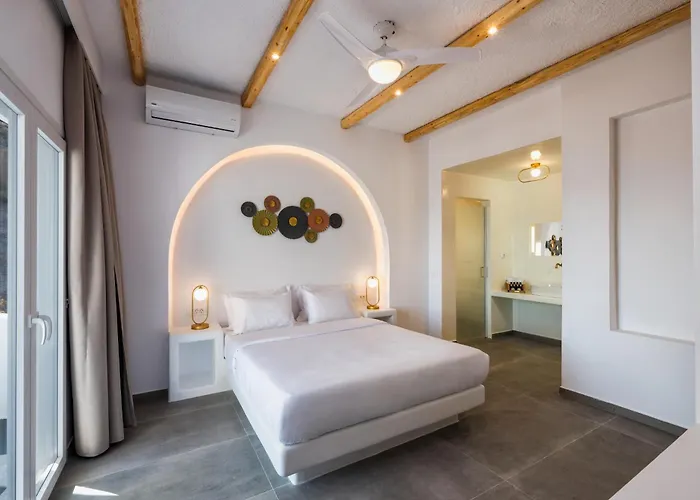 Villa α Peaceful Seafront Escape In Santorini- Sonus Mare Vourvoúlos