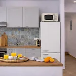 α Peaceful Seafront Escape In Santorini- Sonus Mare Villa *