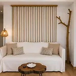 Βίλα α Peaceful Seafront Escape In Santorini- Sonus Mare *