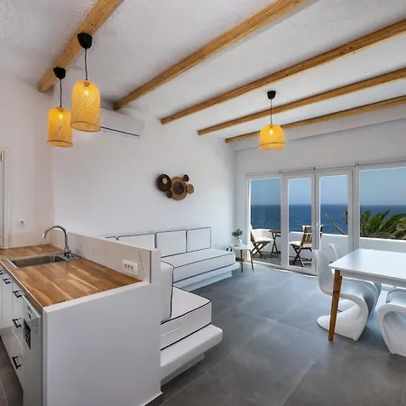 Holiday home Peaceful Seafront Retreat In Santorini -sonus Mare *