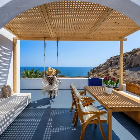 Βίλα α Peaceful Seafront Escape In Santorini- Sonus Mare Βούρβουλος