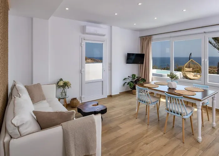 α Peaceful Seafront Escape In Santorini- Sonus Mare