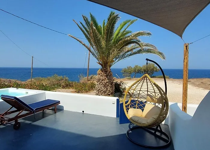 α Peaceful Seafront Escape In Santorini- Sonus Mare * Vourvoúlos