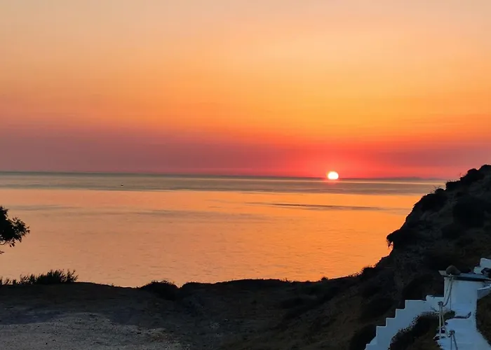 α Peaceful Seafront Escape In Santorini- Sonus Mare 빌라 Vourvoúlos