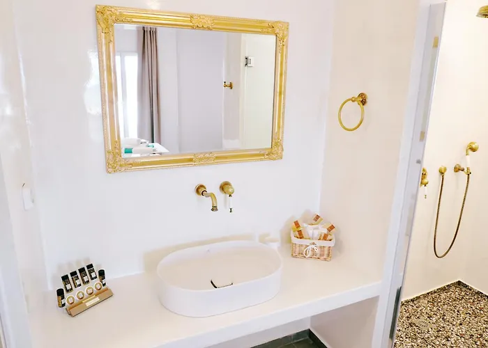 α Peaceful Seafront Escape In Santorini- Sonus Mare 别墅 Vourvoúlos