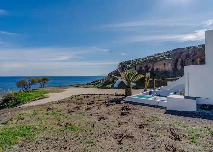 α Peaceful Seafront Escape In Santorini- Sonus Mare *