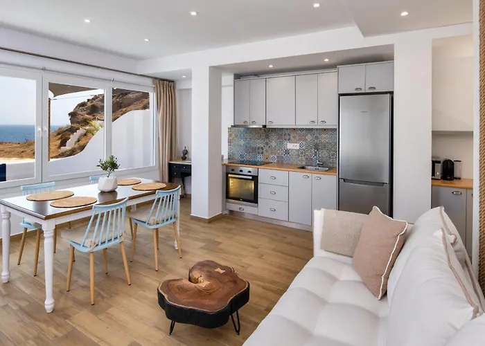 Villa α Peaceful Seafront Escape In Santorini- Sonus Mare *