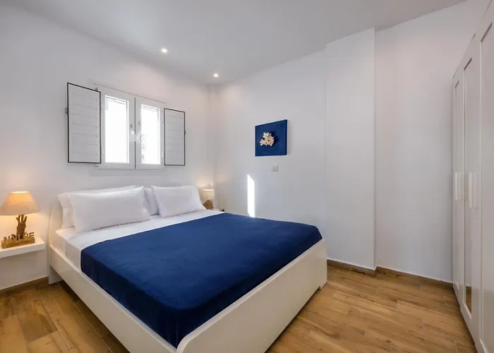 Villa α Peaceful Seafront Escape In Santorini- Sonus Mare Vúrvulosz