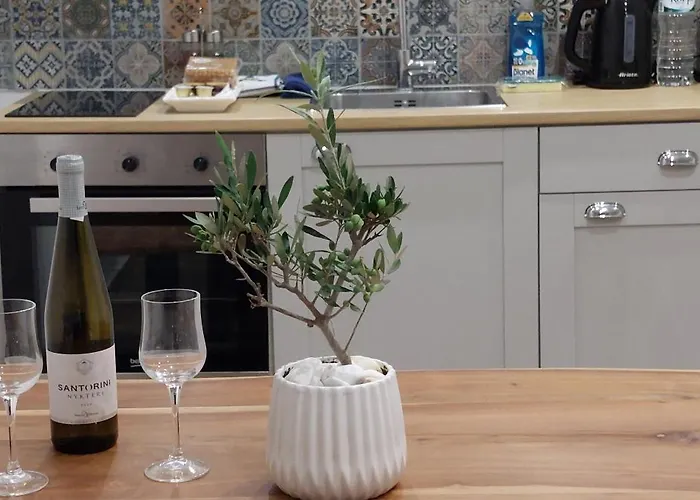 α Peaceful Seafront Escape In Santorini- Sonus Mare